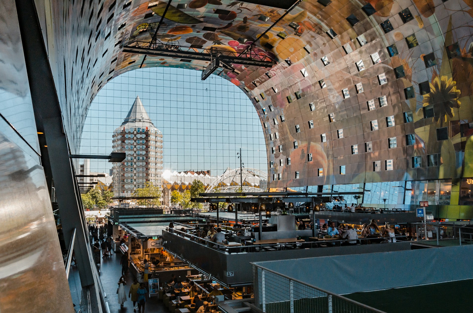 24 uur Rotterdam - de Markthal